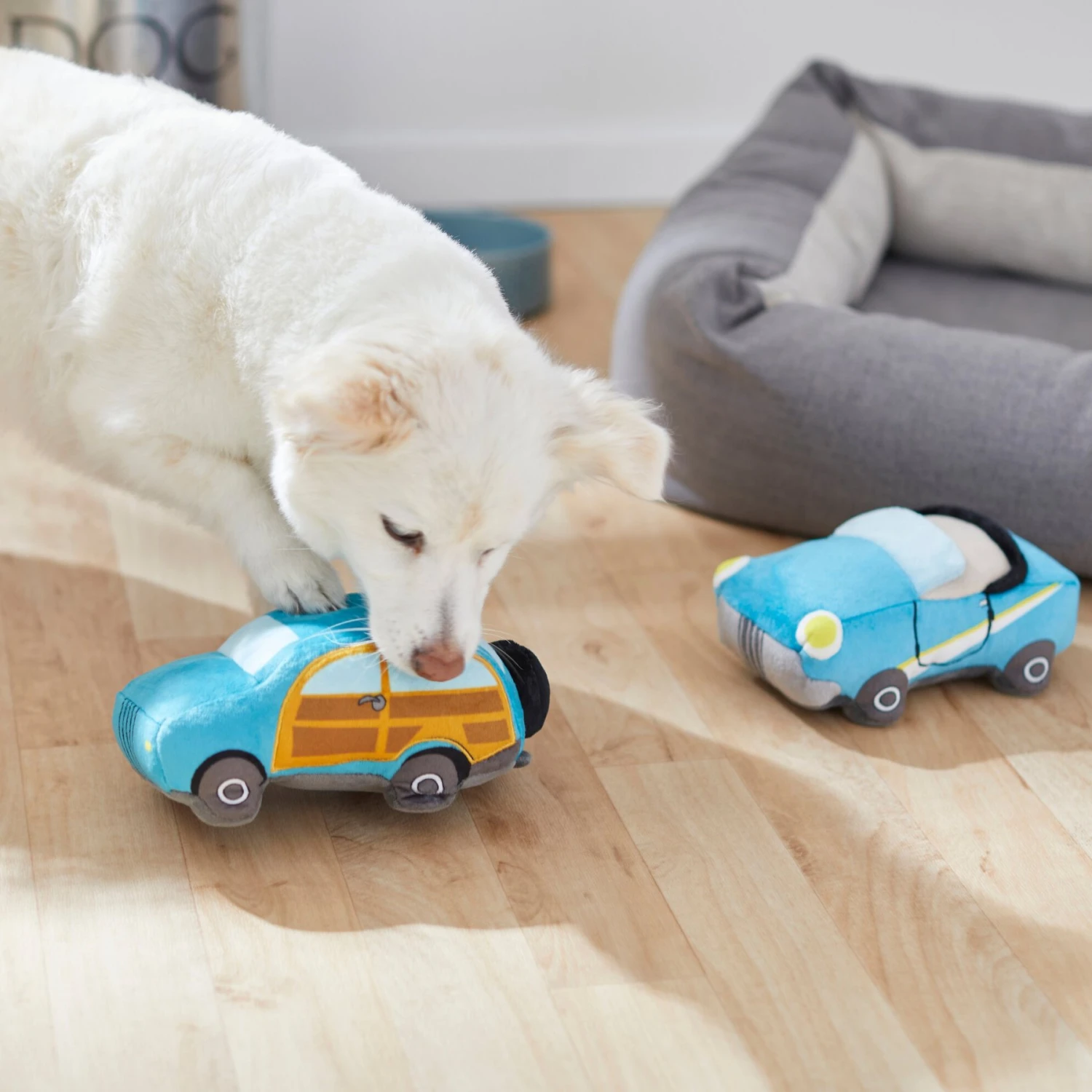 Frisco Road Trip Cruisers Plush Squeaky Dog Toy, 2 Count 3 Frisco Road Trip Cruisers Plush Squeaky Dog Toy, 2 Count - Image 3