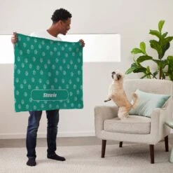 Frisco Personalized Paws Soft Fleece Cat & Dog Blanket, 30" X 40" -WoofyPlay Store 304007 PT5. AC SS1800 V1637610099