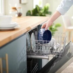 Frisco Leaf Design Stainless Steel Dog & Cat Bowl -WoofyPlay Store 311980 PT7. AC SS1800 V1642543101