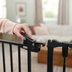 Frisco Steel 3-Panel Configurable Gate, 41-in Height -WoofyPlay Store 361648 PT6. AC SS1800 V1659972928