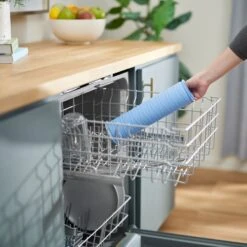 Frisco Silicone Dog & Cat Food Mat, Blue 12 Frisco Silicone Dog & Cat Food Mat, Blue -WoofyPlay Store 363399 PT5. AC SS1800 V1660750517